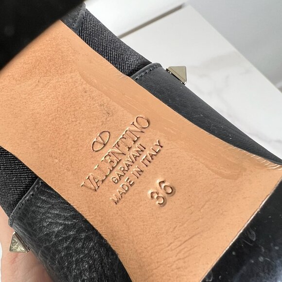 Valentino Garavani Black Rockstud Ankle Boots - Size 36 - Picture 6 of 8